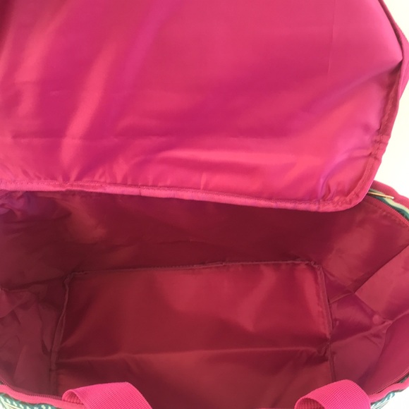 New Tupperware Picnic Suitcase - Picture 5 of 8